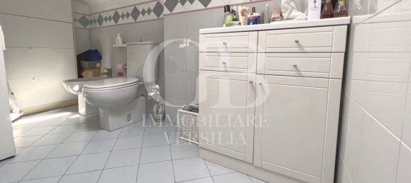 3 rooms Duplex in Camaiore, Italy No. 108961 28