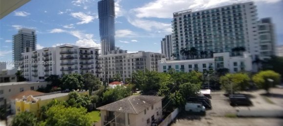 1 Schlafzimmer Gewerbliche Immobilien in Miami, USA, Nr. 615637 3