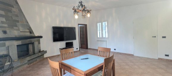 2 bedrooms House in Lanuvio, Italy No. 324586 12