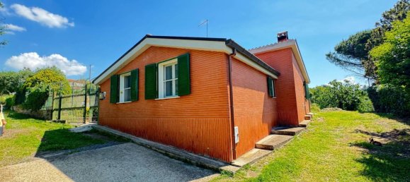 2 bedrooms House in Lanuvio, Italy No. 324586 3