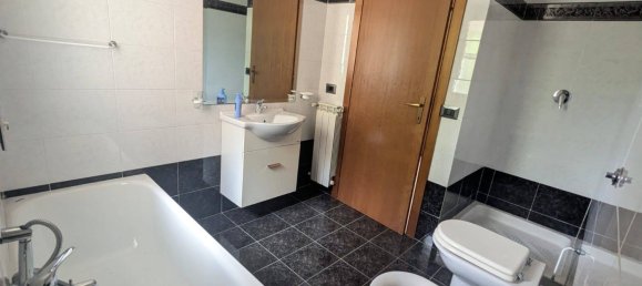 2 bedrooms House in Lanuvio, Italy No. 324586 43