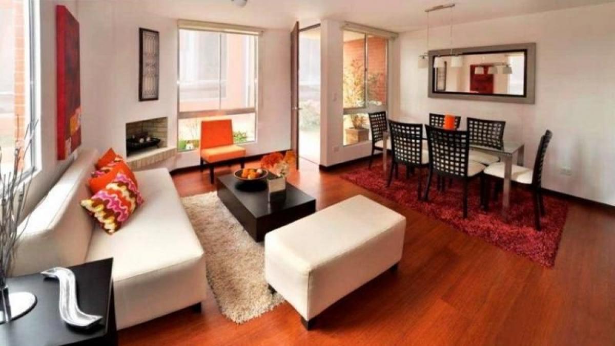 Casa de 3 dormitorios en Bogotá, Colombia No. 14091