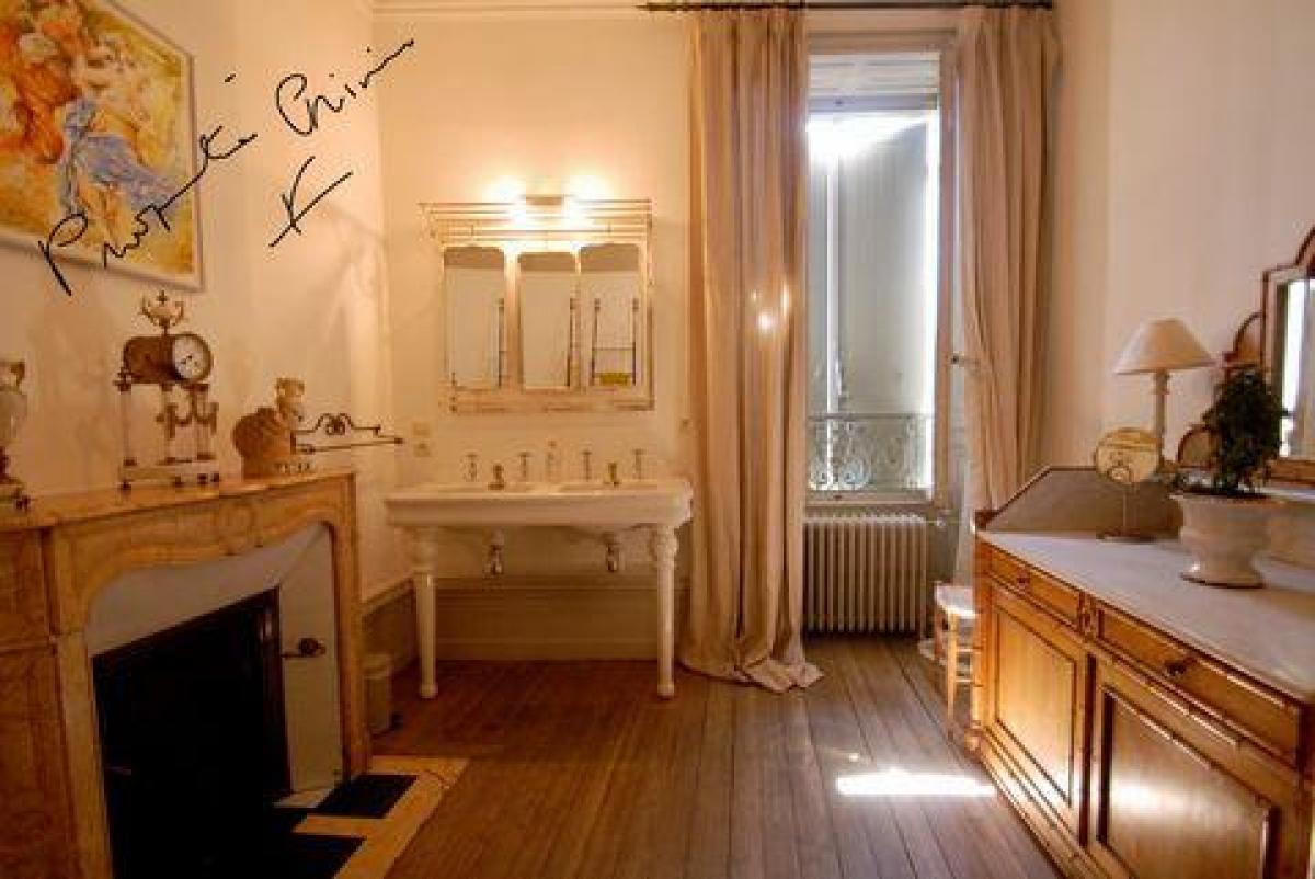 Casa T8 em La Rochelle, France N.º 23022