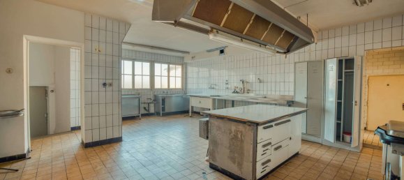  Land in Esslingen, Germany No. 88349 10