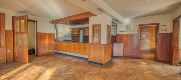  Land in Esslingen, Germany No. 88349 9