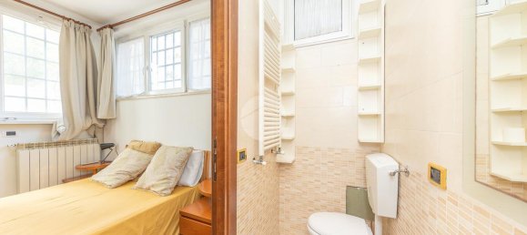 2 rooms Apartment in Rome, Italy No. 224892 21