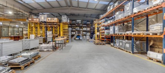 Lagerhaus in Oeiras, Portugal 3114m², Nr. 185980 3