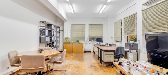 Lagerhaus in Oeiras, Portugal 3114m², Nr. 185980 17