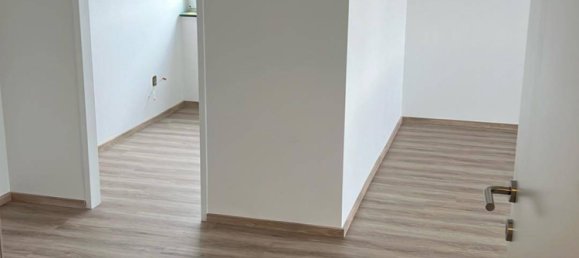 3 rooms Apartment in Ansfelden, Austria No. 65573 4