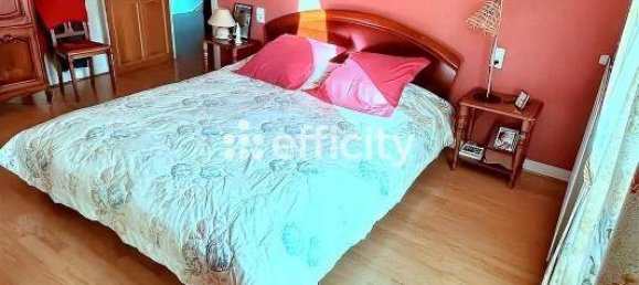 6 bedrooms House in Saint-Denis-de-Cabanne, France No. 358300 6