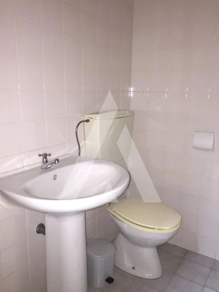 Gewerbliche Immobilie in Cacia, Portugal 54m², Nr. 81155