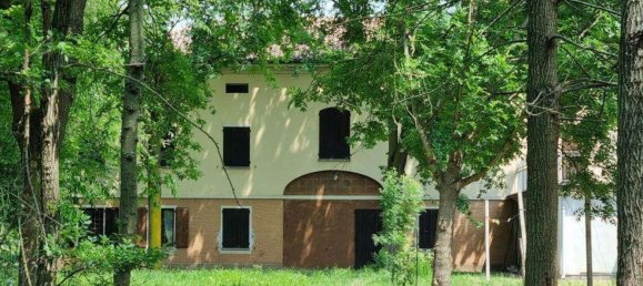 Casa de 22 divisões em Modena, Italy N.º 146910 5