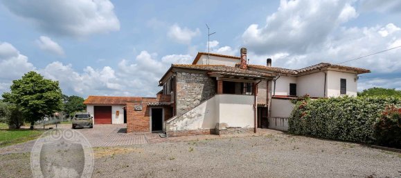 8غرفة منزل في Cortona, Italy رقم 78514 22