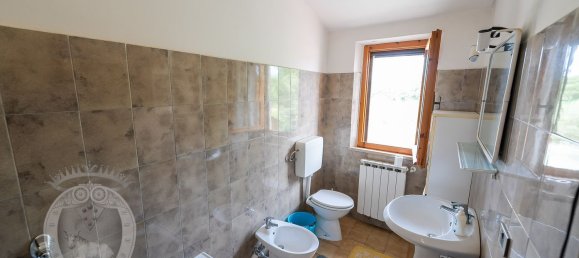 8غرفة منزل في Cortona, Italy رقم 78514 39