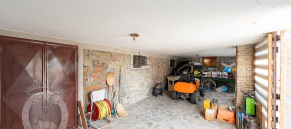 8غرفة منزل في Cortona, Italy رقم 78514 50