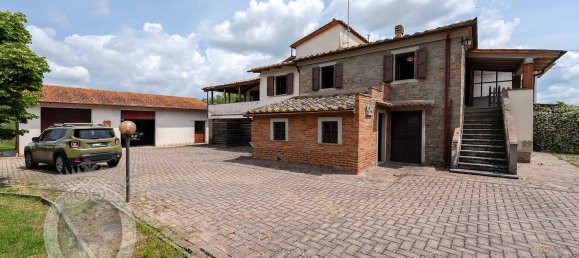 8غرفة منزل في Cortona, Italy رقم 78514 17