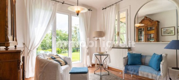 Villa de 4 dormitorios en Imperia, Italy No. 263718 11