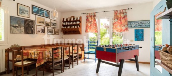 Villa de 4 dormitorios en Imperia, Italy No. 263718 24