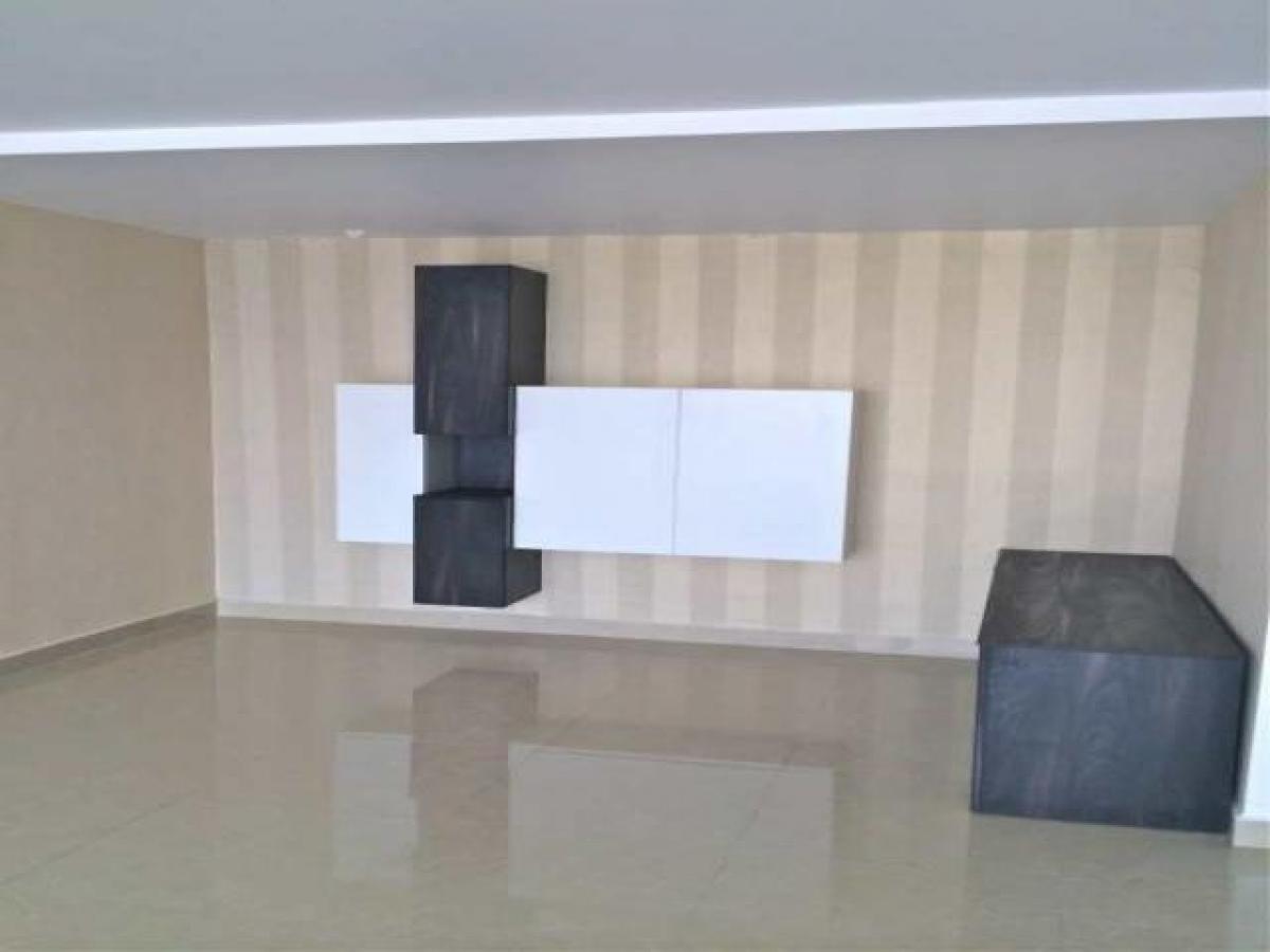 3 bedrooms House in Hyderabad, India No. 64795