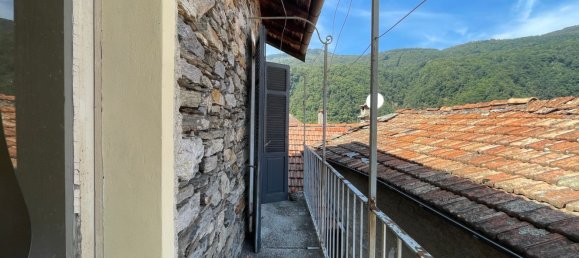 5 rooms House in Trarego Viggiona, Italy No. 147521 2