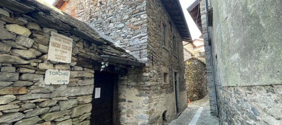 5 rooms House in Trarego Viggiona, Italy No. 147521 15