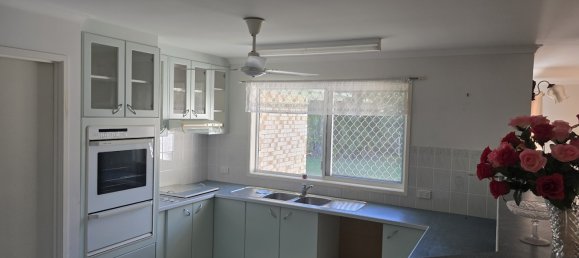 3 chambres Maison à Cooloola Cove, Australia No. 422 8