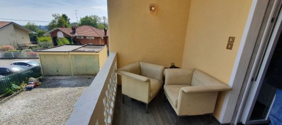 Квартира с 4 комнатами в Биелла, Италия № 213607 16