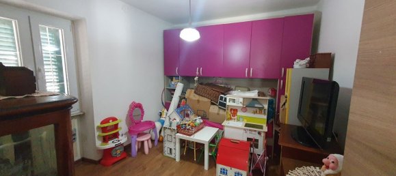 Квартира с 4 комнатами в Биелла, Италия № 213607 13