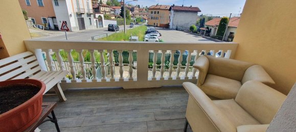 Квартира с 4 комнатами в Биелла, Италия № 213607 17