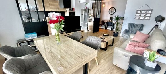 2 bedrooms Apartment in Taverny, France No. 291225 3