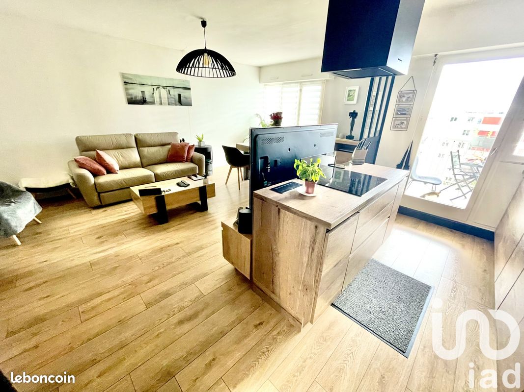 2 bedrooms Apartment in Taverny, France No. 291225