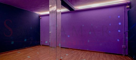 2 bedrooms Apartment in Milan, Italy No. 243491 20