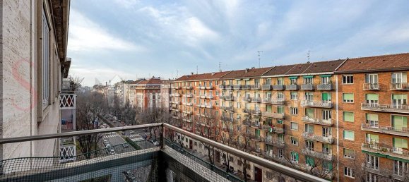 2 bedrooms Apartment in Milan, Italy No. 243491 18