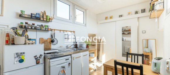 Studio in Saint-Denis, France No. 345818 4