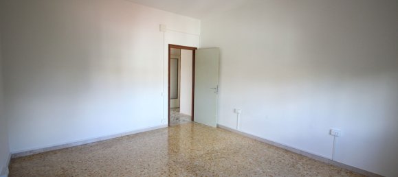 4 rooms Apartment in Montespertoli, Italy No. 295441 30