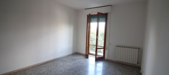 4 rooms Apartment in Montespertoli, Italy No. 295441 6