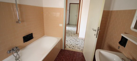 4 rooms Apartment in Montespertoli, Italy No. 295441 21