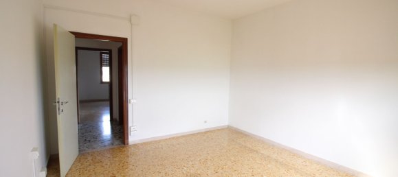 4 rooms Apartment in Montespertoli, Italy No. 295441 26