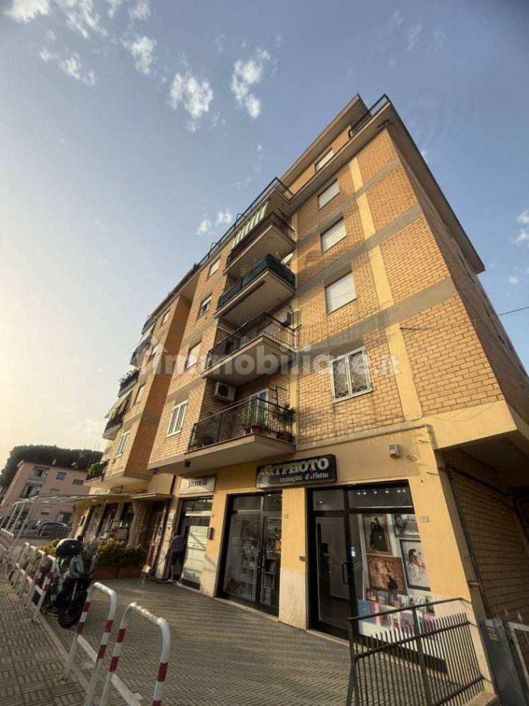 1 bedroom Apartment in Aprilia, Italy No. 336121