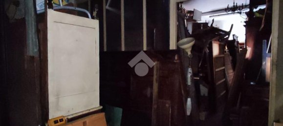 3-Zimmer Lagerhaus in Genoa, Italy, Nr. 151273 17