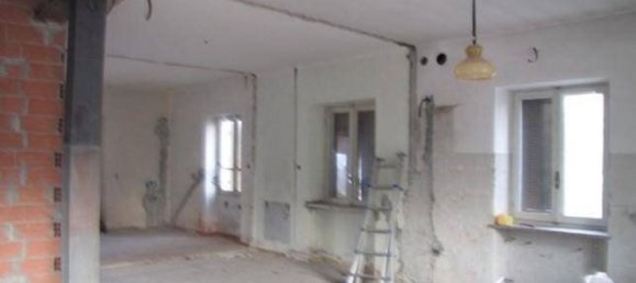 3-salle Appartement à Roccaforte Mondovì, Italy No. 118118 3