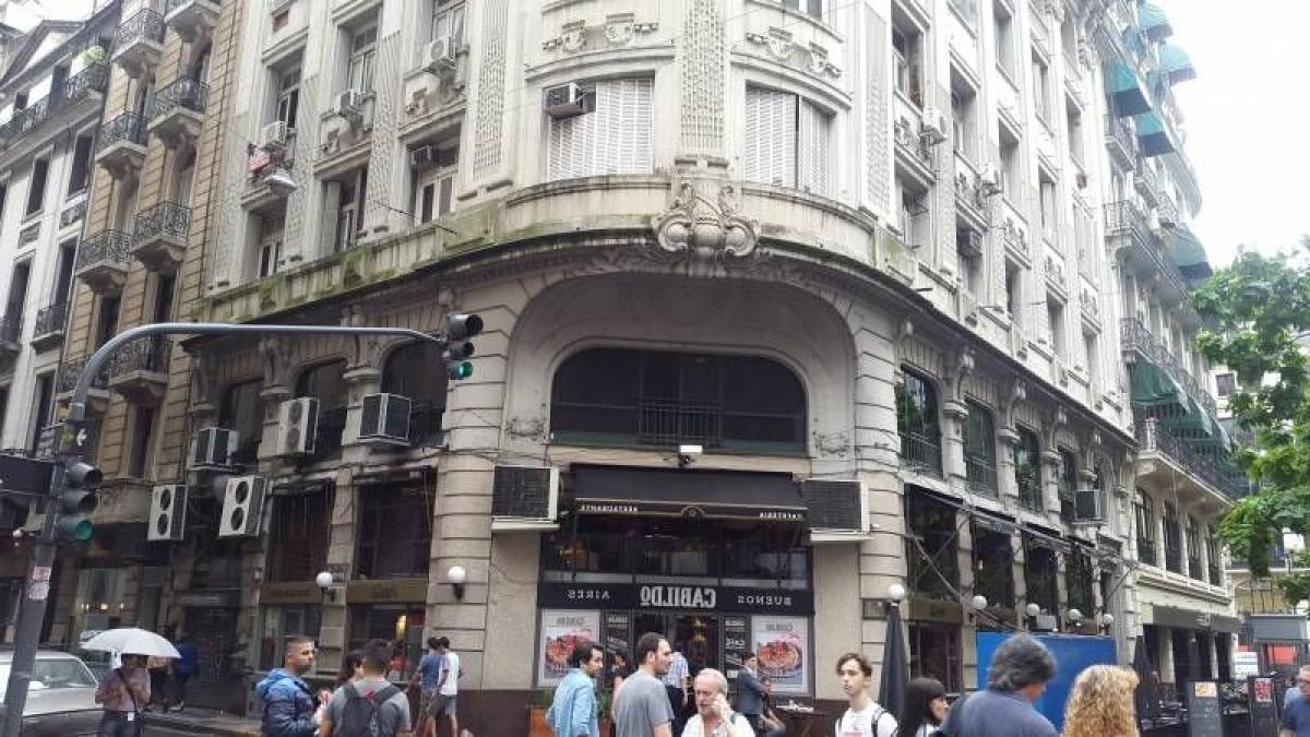 Büro in Buenos Aires, Argentina 56m², Nr. 109850