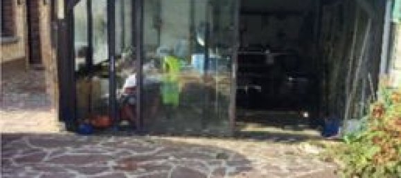 5 bedrooms House in Marne, France No. 311557 11