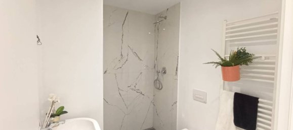 1 bedroom Apartment in Rome, Italy No. 203274 2