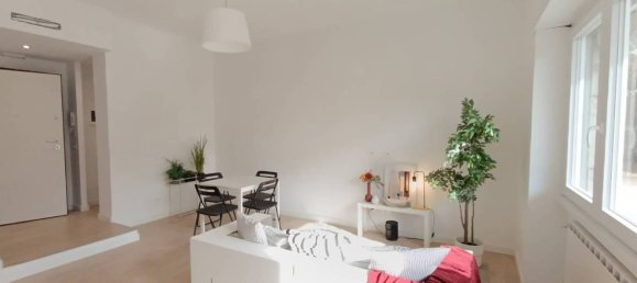 1 bedroom Apartment in Rome, Italy No. 203274 3