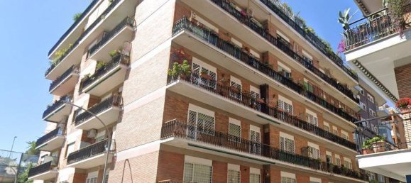 1 bedroom Apartment in Rome, Italy No. 203274 12