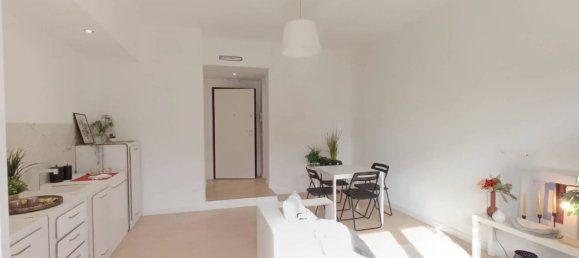 1 bedroom Apartment in Rome, Italy No. 203274 5