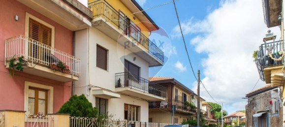 Apartamento T4 em Trecastagni, Italy N.º 88019 2
