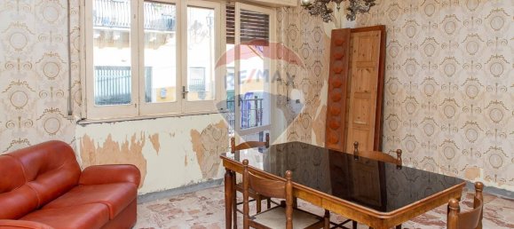 Apartamento T4 em Trecastagni, Italy N.º 88019 38