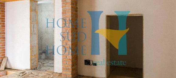 Apartamento de 5 dormitorios en Noto, Italy No. 87300 2